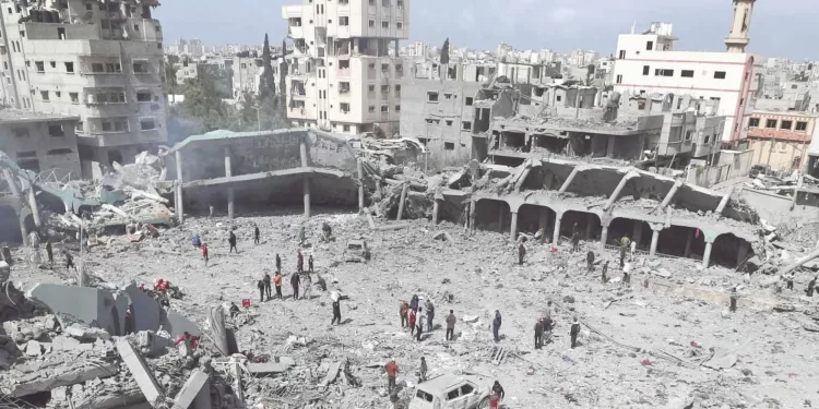 عيد دموى فى غزة: الاحتلال يواصل مجازره الوحشية