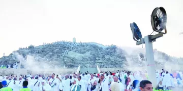 أول أيام التشريق بـ «منى» المشاعر المقدسة تكتسى باللون الأبيض