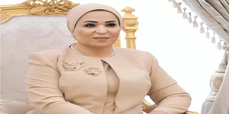 قرينة الرئيس تعزى أسرة شهيد الشهامة