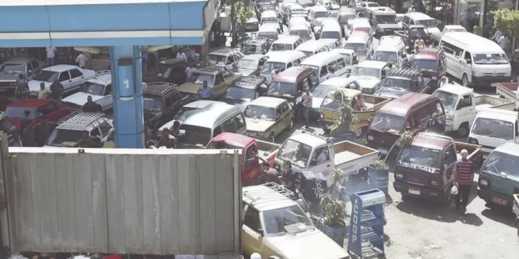 محللون اقتصاديون عن فترة حكم الجماعة الإرهابية : الإخوان.. فشلت اقتصاديًا