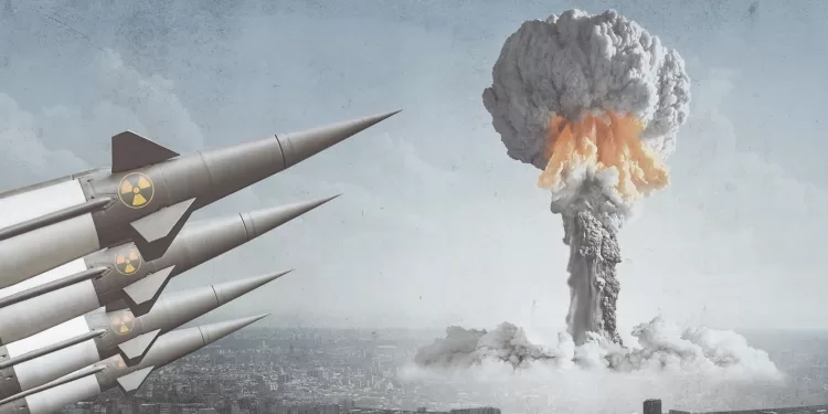 القوى الكبرى تنفجر من الداخل.. الحرب العالمية الثالثة.. متى وأين تبدأ؟!