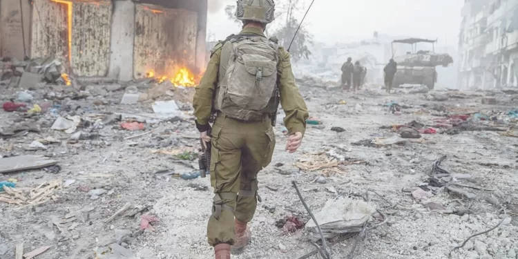 محمد حافظ إسماعيل يرسم «صورة مصرية» خاصة جدًا : معركتنا بدأت منذ فجر التاريخ.. وستستمر إلى ما شاء الله