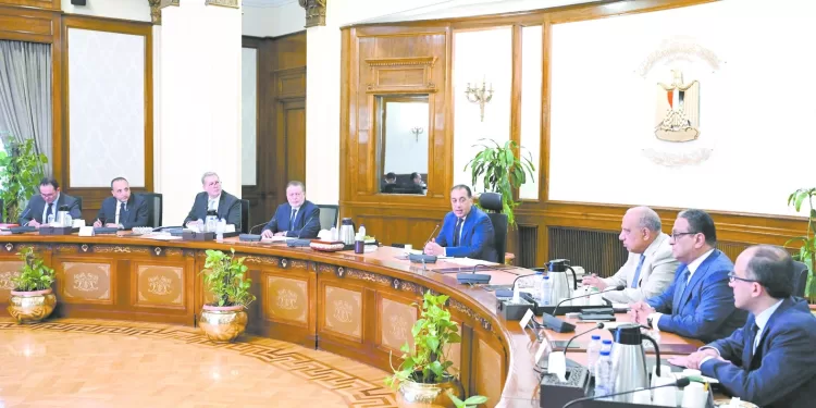 الحكومة تبادر بـ «خطة تحرك»