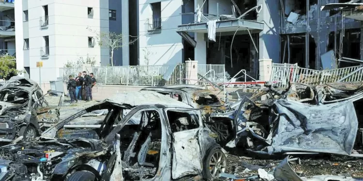 سقوط إسرائيلى فى بئر السبع 1 - جريدة الجمهورية سقوط إسرائيلى فى بئر السبع