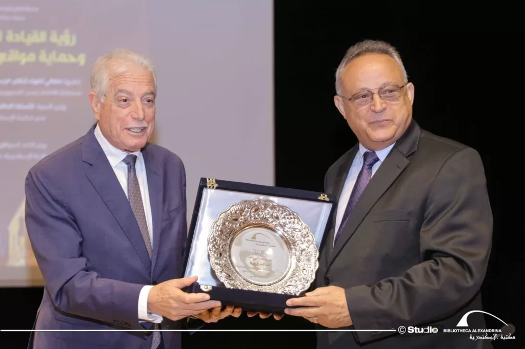 خالد فودة يقدم رؤية استراتيجية لإدارة التراث العالمي في ندوة بمكتبة الإسكندرية 5 - جريدة الجمهورية WhatsApp Image 2025 06 01 at 5.23.42 PM 2 - جريدة الجمهورية