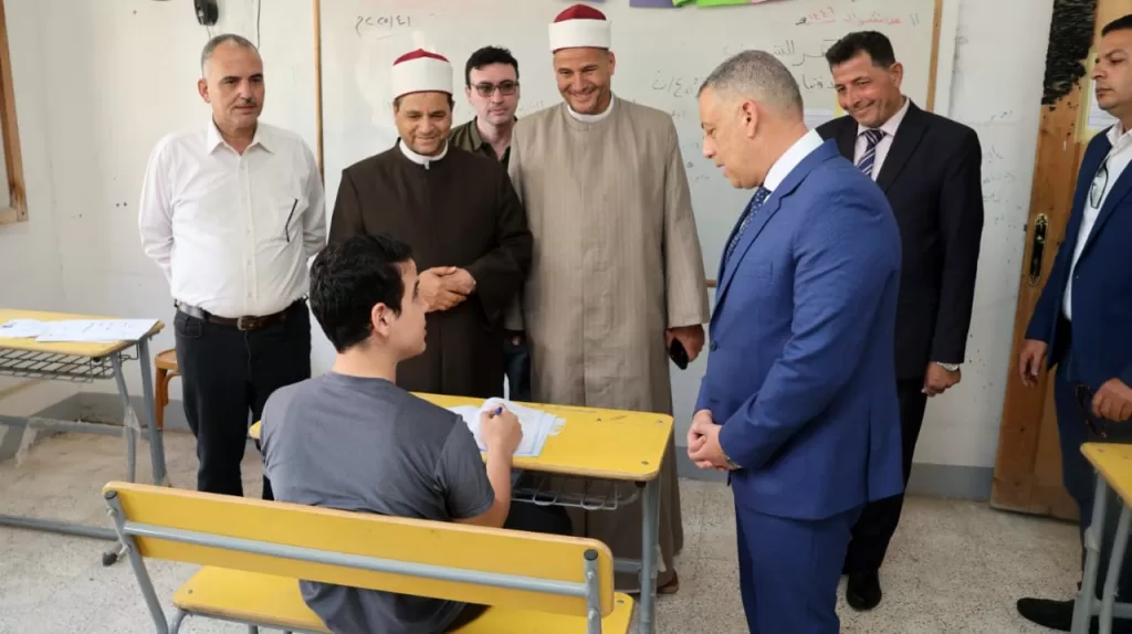 الإسماعيلية: هدوء يسيطر على لجان الامتحانات.. والمحافظ يشدد على راحة الطلاب 4 - جريدة الجمهورية WhatsApp Image 2025 06 01 at 6.52.12 PM - جريدة الجمهورية