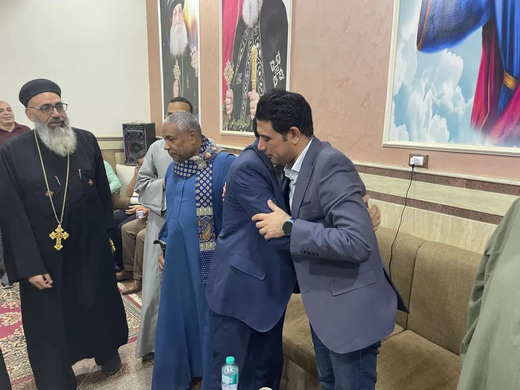نائب محافظ سوهاج يقدّم العزاء للنائب فيكتور فاروق في وفاة والده 2 - جريدة الجمهورية WhatsApp Image 2025 06 03 at 1.02.53 AM - جريدة الجمهورية