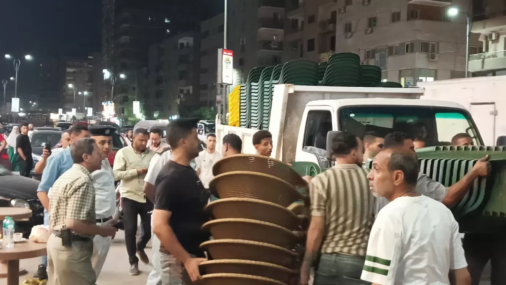 حملة مسائية صارمة: الجيزة تُزيل 1200 حالة إشغال للمقاهي بشارعي المريوطية واللبيني 6 - جريدة الجمهورية WhatsApp Image 2025 06 03 at 11.37.23 PM 2 - جريدة الجمهورية