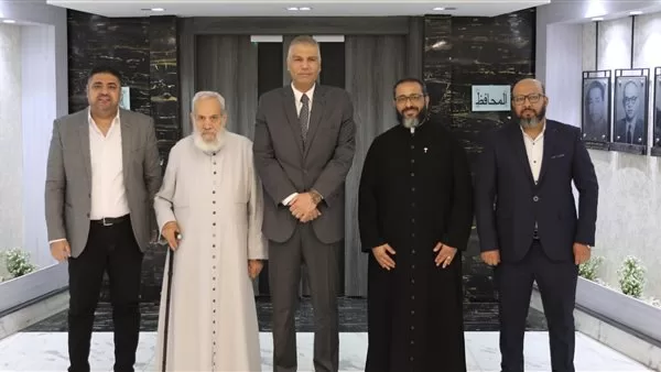 وفد الكنيسة الكاثوليكية يهنئ محافظ أسوان بمناسبة حلول عيد الأضحى المبارك 2 - جريدة الجمهورية WhatsApp Image 2025 06 03 at 12.03.41 AM - جريدة الجمهورية