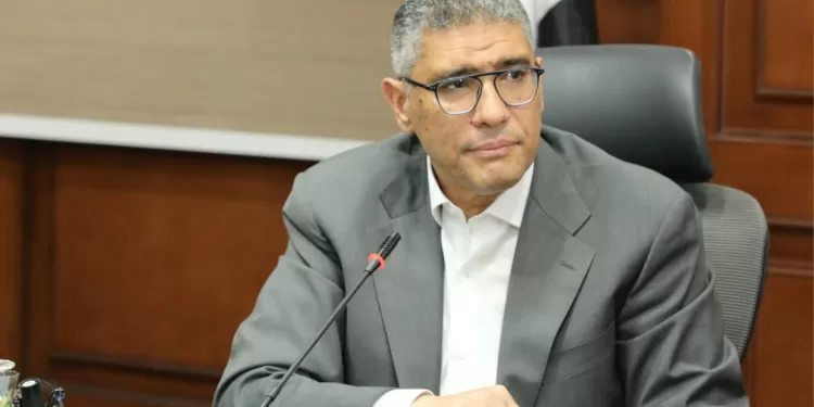 استعدادًا للعيد.. الجيزة تشن حربًا على مخالفات البناء والتشوينات العشوائية