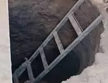 فضيحة قصر ثقافة الطفل بالأقصر.. أوهموا المسئولين بترميم المبنى مجانًا للتنقيب عن الآثار 2 - جريدة الجمهورية WhatsApp Image 2025 06 05 at 6.38.35 PM 2 - جريدة الجمهورية