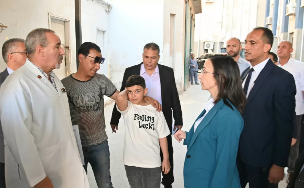 محافظ البحيرة تُفاجئ المعهد الطبي وتُحيل 3 مسؤولين للتحقيق بسبب التقصير 5 - جريدة الجمهورية WhatsApp Image 2025 06 07 at 2.26.06 PM 1 - جريدة الجمهورية