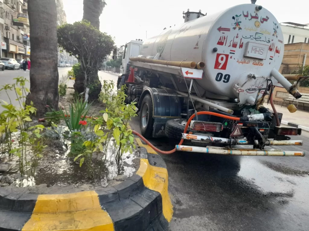 محافظ الدقهلية يتابع أعمال النظافة بالمنصورة وطلخا خلال أيام العيد 5 - جريدة الجمهورية WhatsApp Image 2025 06 07 at 3.18.46 PM 2 - جريدة الجمهورية