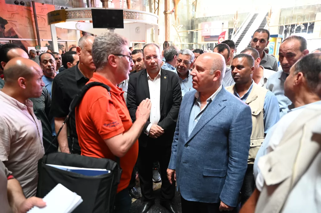 جولات ميدانية مفاجئة.. كامل الوزير يطمئن على جاهزية محطات القطارات لاستئناف الرحلات 2 - جريدة الجمهورية WhatsApp Image 2025 06 09 at 4.52.16 PM 5 - جريدة الجمهورية