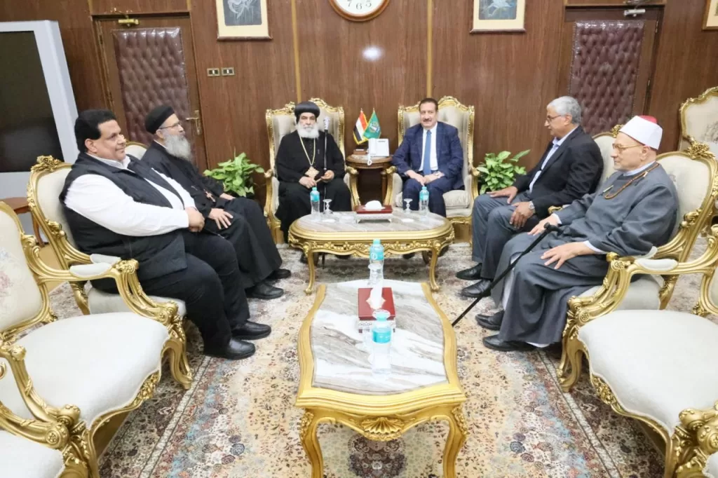 محافظ المنوفية يستقبل الأنبا بنيامين لتبادل التهاني بمناسبة عيد الأضحى والعيد القومي 2 - جريدة الجمهورية WhatsApp Image 2025 06 10 at 3.54.27 PM 1 - جريدة الجمهورية