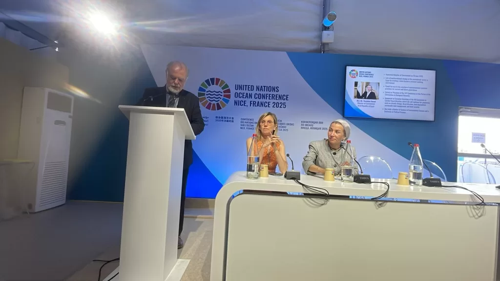 مصر تطرح رؤيتها لـ«متوسط خالٍ من البلاستيك» في جلسة دولية بمؤتمر المحيطات بفرنسا 3 - جريدة الجمهورية WhatsApp Image 2025 06 12 at 11.35.50 AM 1 - جريدة الجمهورية