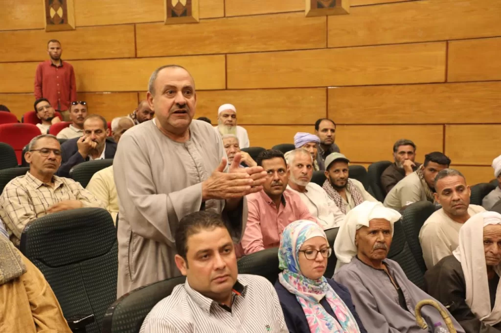 تسليم 328 عقد ملكية لأراضي الدولة بعد تقنين أوضاعها في المنيا 4 - جريدة الجمهورية WhatsApp Image 2025 06 14 at 7.54.28 PM - جريدة الجمهورية