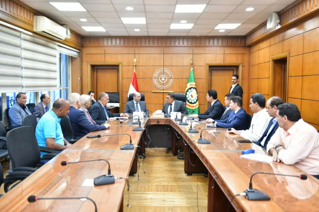 بروتوكول تعاون بين محافظة الدقهلية والبنك الأهلي المصري لتسويق واستثمار الأصول 3 - جريدة الجمهورية WhatsApp Image 2025 06 16 at 15.10.56 549890fc - جريدة الجمهورية