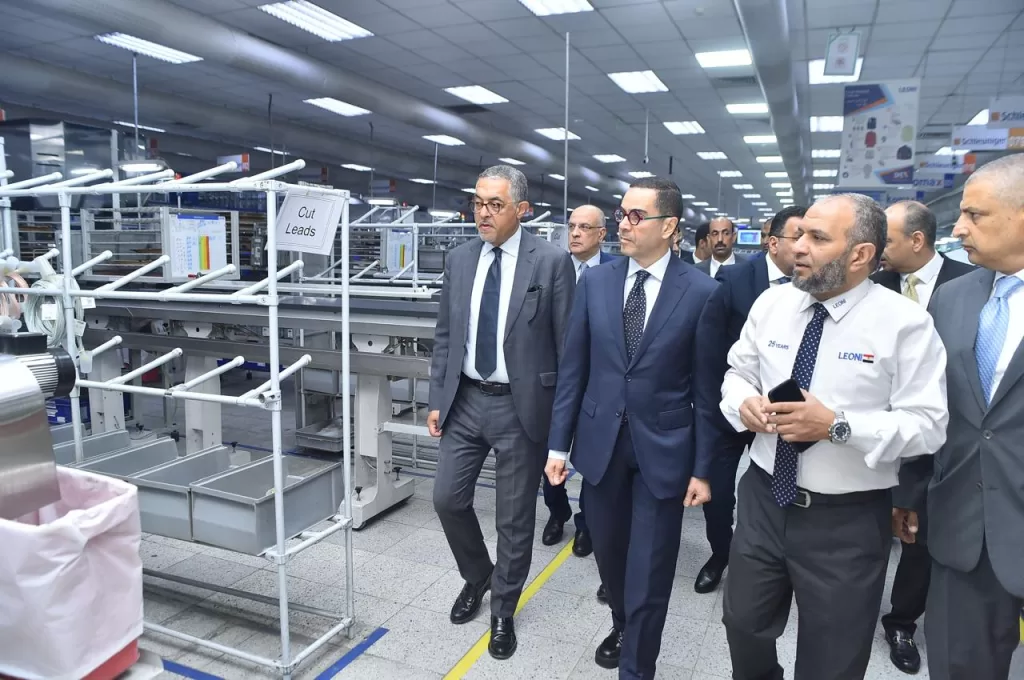 جولة مكثفة لوزير «الاستثمار» في المنطقة الحرة بمدينة نصر لمتابعة الإنتاج وخطط النمو 2 - جريدة الجمهورية WhatsApp Image 2025 06 19 at 12.48.11 8da8df53 - جريدة الجمهورية