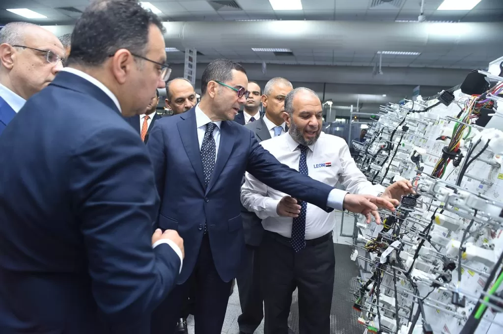 جولة مكثفة لوزير «الاستثمار» في المنطقة الحرة بمدينة نصر لمتابعة الإنتاج وخطط النمو 3 - جريدة الجمهورية WhatsApp Image 2025 06 19 at 12.48.11 96284dde - جريدة الجمهورية