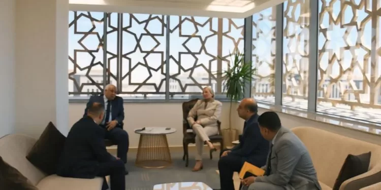 «شتلة صغيرة ـ استدامة طويلة»: عنوان اليوم البيئي بجامعة حلوان