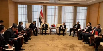 الخطيب للصينيين: مصر بوابة استثمارية لقطاعات واعدة