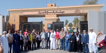 وفد البرلمان العربي يقدم الدعم المعنوي للجرحى الفلسطينيين في مستشفيات شمال سيناء