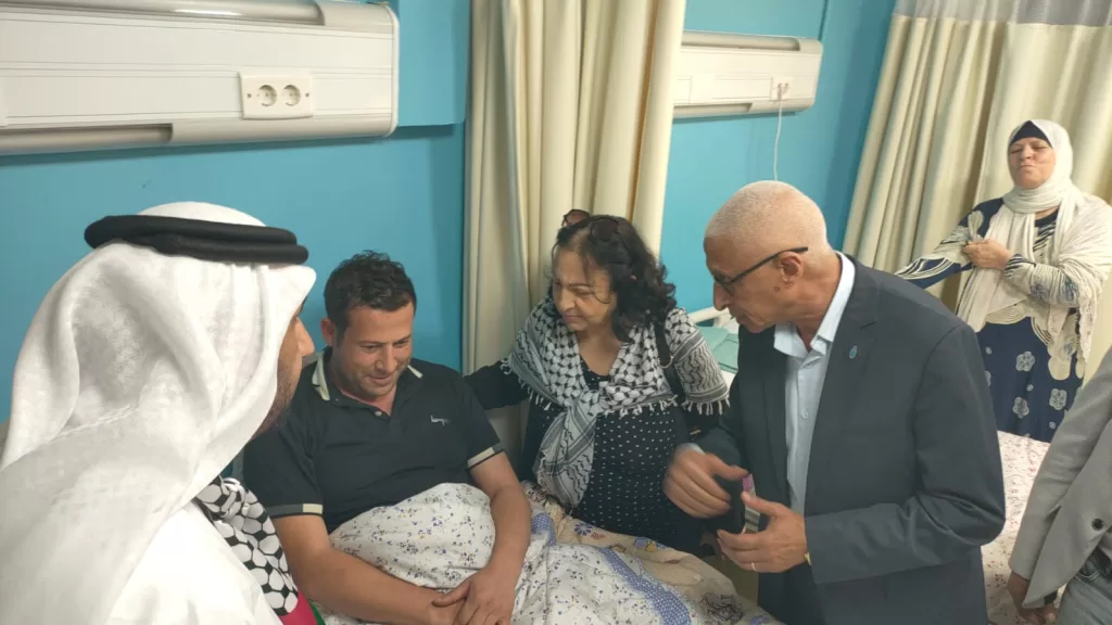 وفد البرلمان العربي يقدم الدعم المعنوي للجرحى الفلسطينيين في مستشفيات شمال سيناء 6 - جريدة الجمهورية WhatsApp Image 2025 06 27 at 5.46.43 PM - جريدة الجمهورية