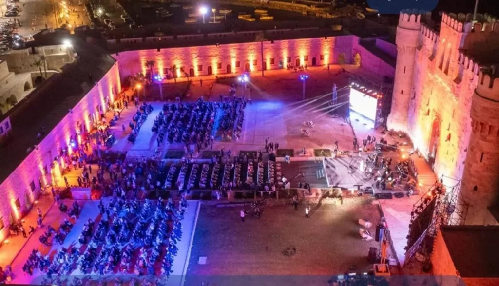 الإسكندرية تحتفل بعيدها القومي الـ 73 بحضور وزراء ومحافظين وتألق السوبرانو «فرح الديباني» 3 - جريدة الجمهورية 000 - جريدة الجمهورية