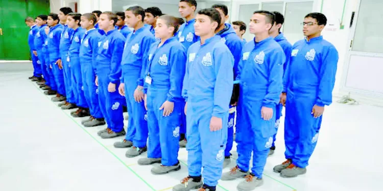 بدائل ناجحة للثانوية العامة.. و«باب مفتوح» على سوق العمل: التعليم التكنولوجى مستقبل واعد لطلاب الإعدادية