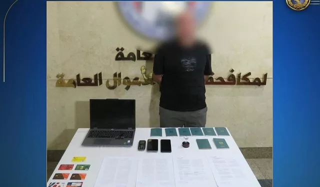 نصاب الجيزة يحتال علي راغبي السفر للخارج«بعقود مزورة»