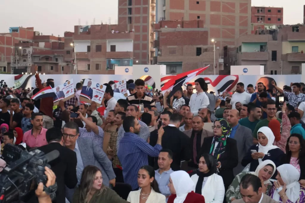 النائب «أحمد عبد الجواد»: نثق في حكمة الرئيس السيسي بقيادة الدولة 4 - جريدة الجمهورية 14 3 - جريدة الجمهورية