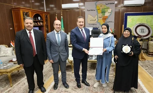 محافظ المنوفية يكرم الطالبة «شيماء نمره» الأولى على الجمهورية بالدبلومات الفنية 2 - جريدة الجمهورية 2 45 - جريدة الجمهورية