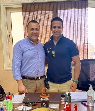 أحد أبطال الحماية المدنية المصرية.. يتحدى المخاطر لإنقاذ الأرواح