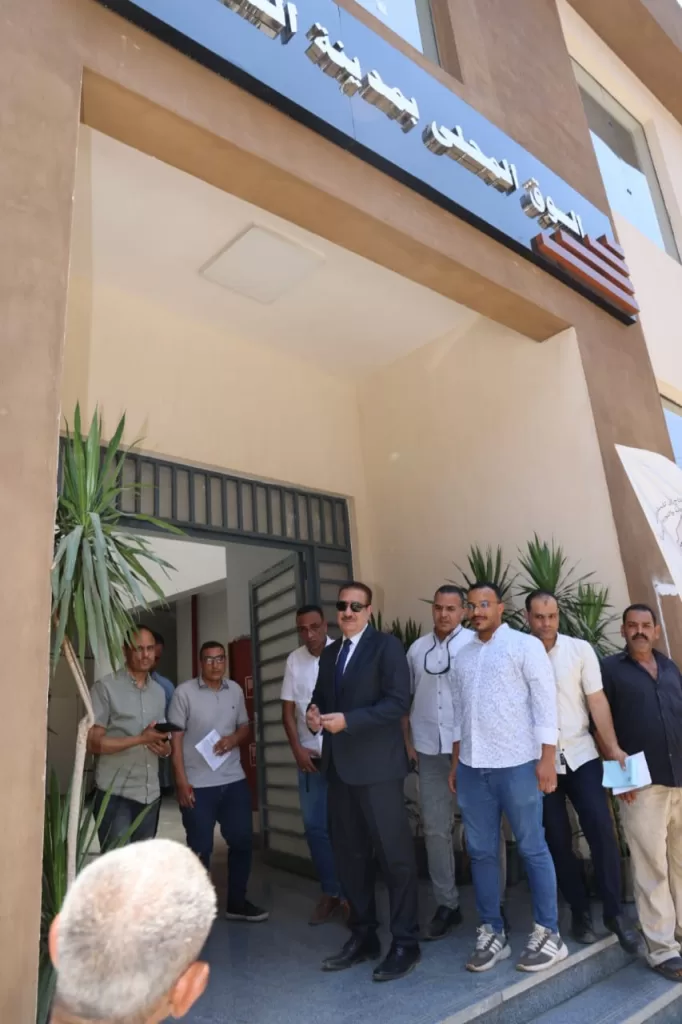 «أبو ليمون» يتفقد مستشفى الشهداء الجديدة: دعم لوجيستي لإنهاء المشروع بتكلفة 1.3 مليار جنيه 3 - جريدة الجمهورية 2 69 - جريدة الجمهورية