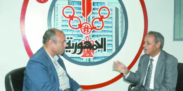 د.خلف الميرى الحائز على جائزة جامعة عين شمس  التقديرية فى العلوم الاجتماعية : غسيل الأدمغة أخطر من تزييف التاريخ !! 1 - جريدة الجمهورية د.خلف الميرى الحائز على جائزة جامعة عين شمس  التقديرية فى العلوم الاجتماعية : غسيل الأدمغة أخطر من تزييف التاريخ !!