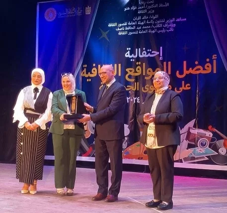 الهيئة العامة لقصور الثقافة تكرم مكتبة الطفل والشباب في «طامية» 3 - جريدة الجمهورية 3 30 - جريدة الجمهورية
