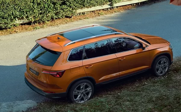 الآن في الأسواق.. سكودا تكشف عن «KAROQ 2025» بتحديثات جذرية ومفاجآت تقنية 1 - جريدة الجمهورية الآن في الأسواق.. سكودا تكشف عن «KAROQ 2025» بتحديثات جذرية ومفاجآت تقنية