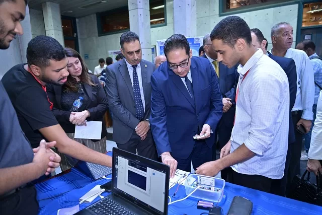 رئيس جامعة القاهرة يفتتح المنتدى الثاني للابتكار الأكاديمي لمواكبة متطلبات سوق العمل 4 - جريدة الجمهورية 5 27 - جريدة الجمهورية