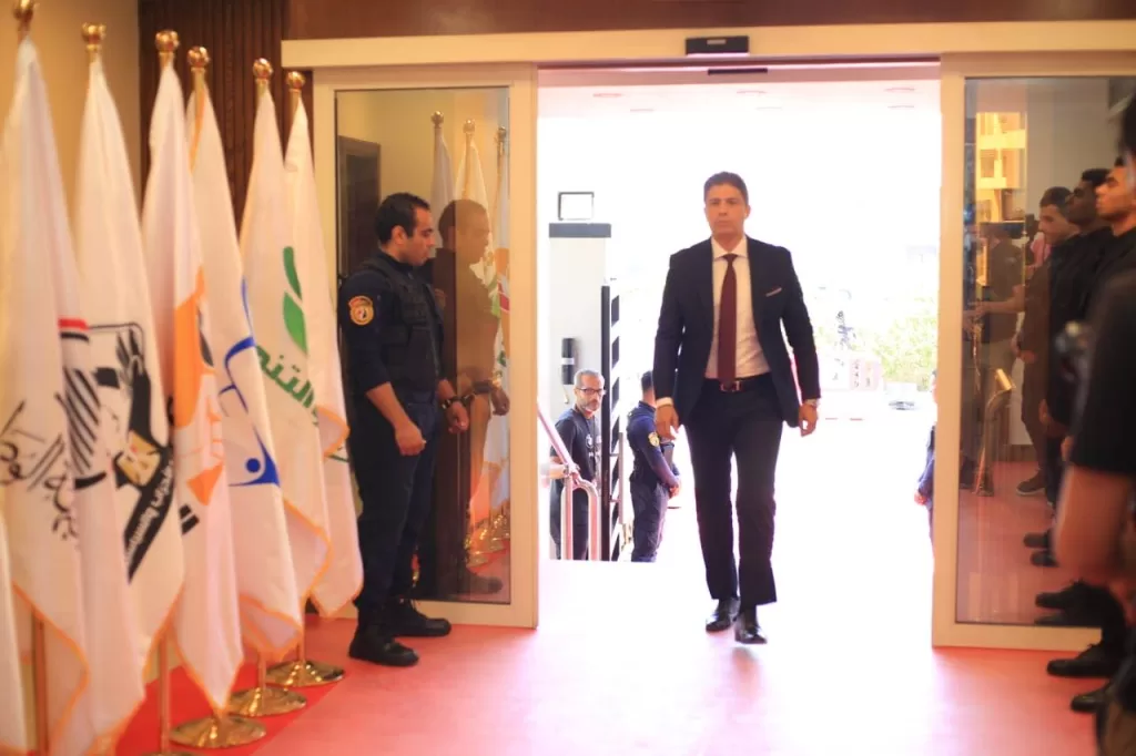 صور| انطلاق المؤتمر التنسيقي للقائمة الوطنية لمجلس الشيوخ 2025 بمقر حزب حماة الوطن 18 - جريدة الجمهورية 516637691 1056215683304350 7305181151086984987 n - جريدة الجمهورية