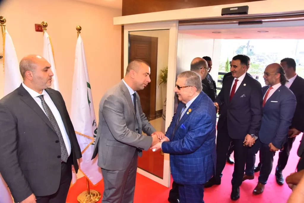 صور| انطلاق المؤتمر التنسيقي للقائمة الوطنية لمجلس الشيوخ 2025 بمقر حزب حماة الوطن 4 - جريدة الجمهورية 517189650 1056169696642282 3561662186231302000 n - جريدة الجمهورية