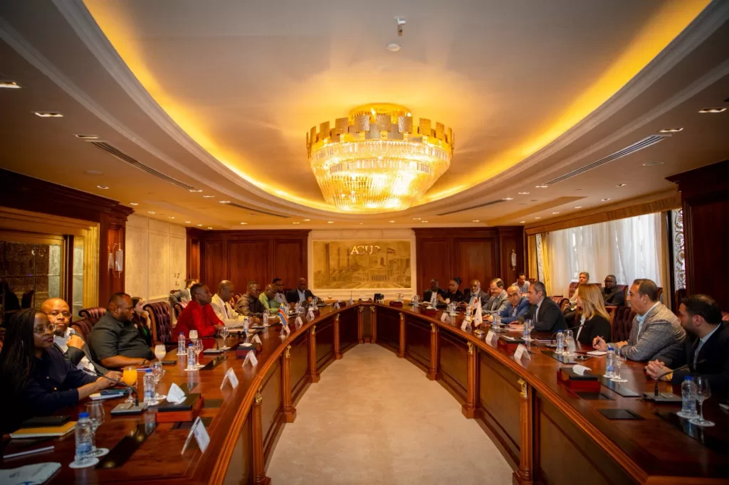 رئيس العاصمة الإدارية يستقبل نائب رئيس وزراء الكونغو الديمقراطية لبحث تعزيز التعاون المشترك 4 - جريدة الجمهورية 6 4 - جريدة الجمهورية