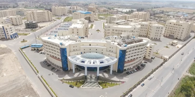 المستشفيات الجامعية.. صروح صحية عملاقة