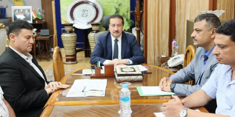 بتوجيهات الرئيس«السيسي» .. محافظ المنوفية يناقش آليات وإجراءات الغلق المؤقت للطريق الإقليمي