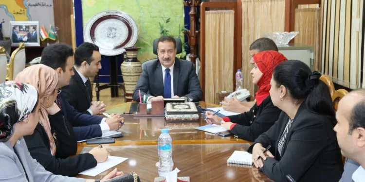 محافظ المنوفية يستقبل وفد مبادرة «ابدأ» لدعم الصناعات المحلية بـ «كفر هلال»
