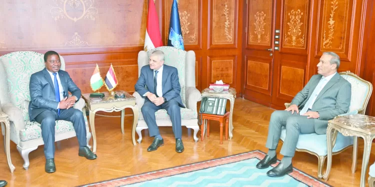 الفريق أسامة ربيع: تعزيز المشاركة فى دعم المشروعات التنموية فى القارة الإفريقية 1 - جريدة الجمهورية تشيلسى الفريق الأكثر تهديفًا.. وسان جيرمان بالمركز الثانى