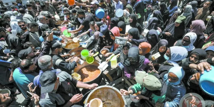 غزة تستغيث.. فهل من مجيب؟ 1 - جريدة الجمهورية وعود «الننى» تحقيق البطولات هدية لجماهير «الجزيرة»