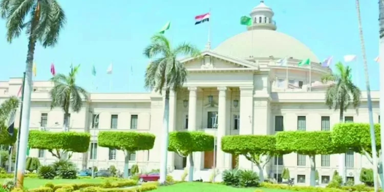 بيراميدز يتمسك بـ «رمضان».. وجاد وصبحى «على الطاولة»