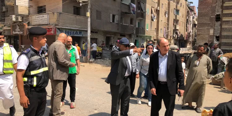 المحافظ في الميدان: طارق مرزوق يتفقد النظافة ويستمع للمواطنين بالمنصورة