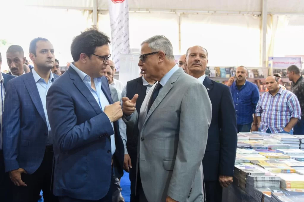بعد 4 سنوات توقف: وزير الثقافة ومحافظ الإسكندرية يفتتحان معرض الكتاب العاشر 6 - جريدة الجمهورية IMG 20250728 WA0213 - جريدة الجمهورية